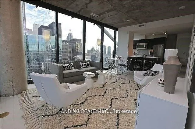 224 King St W #2503 — Photo 3