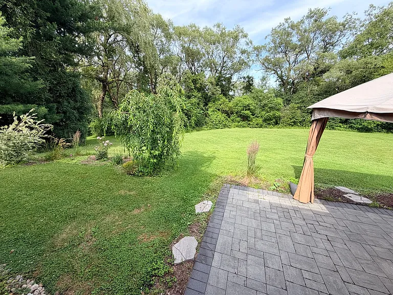 5561 Imperia Ln — Photo 23