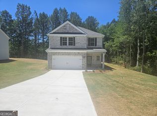 1128 Burgundy Dr, Griffin, GA 30223