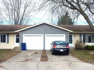 5700-5702 Lessandro St, Saginaw, MI 48603