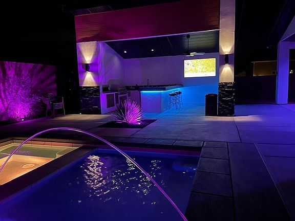 Night photo pool, spa, cabana