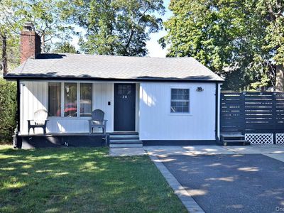 30 3rd Avenue, Huntington Station, NY, 11746