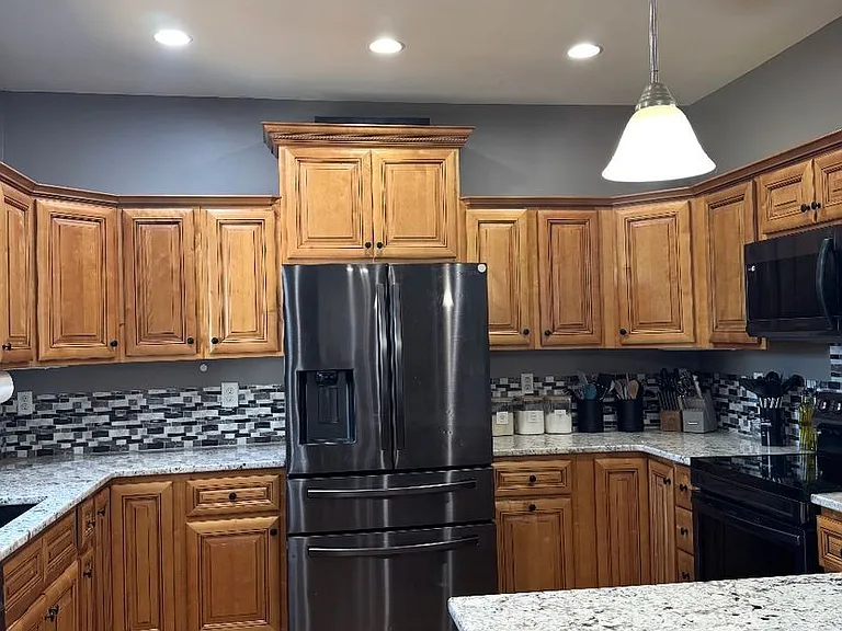 1715 W Crocus Dr — Photo 9