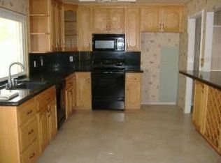 5960 E Marlies Ave, Simi Valley, CA 93063