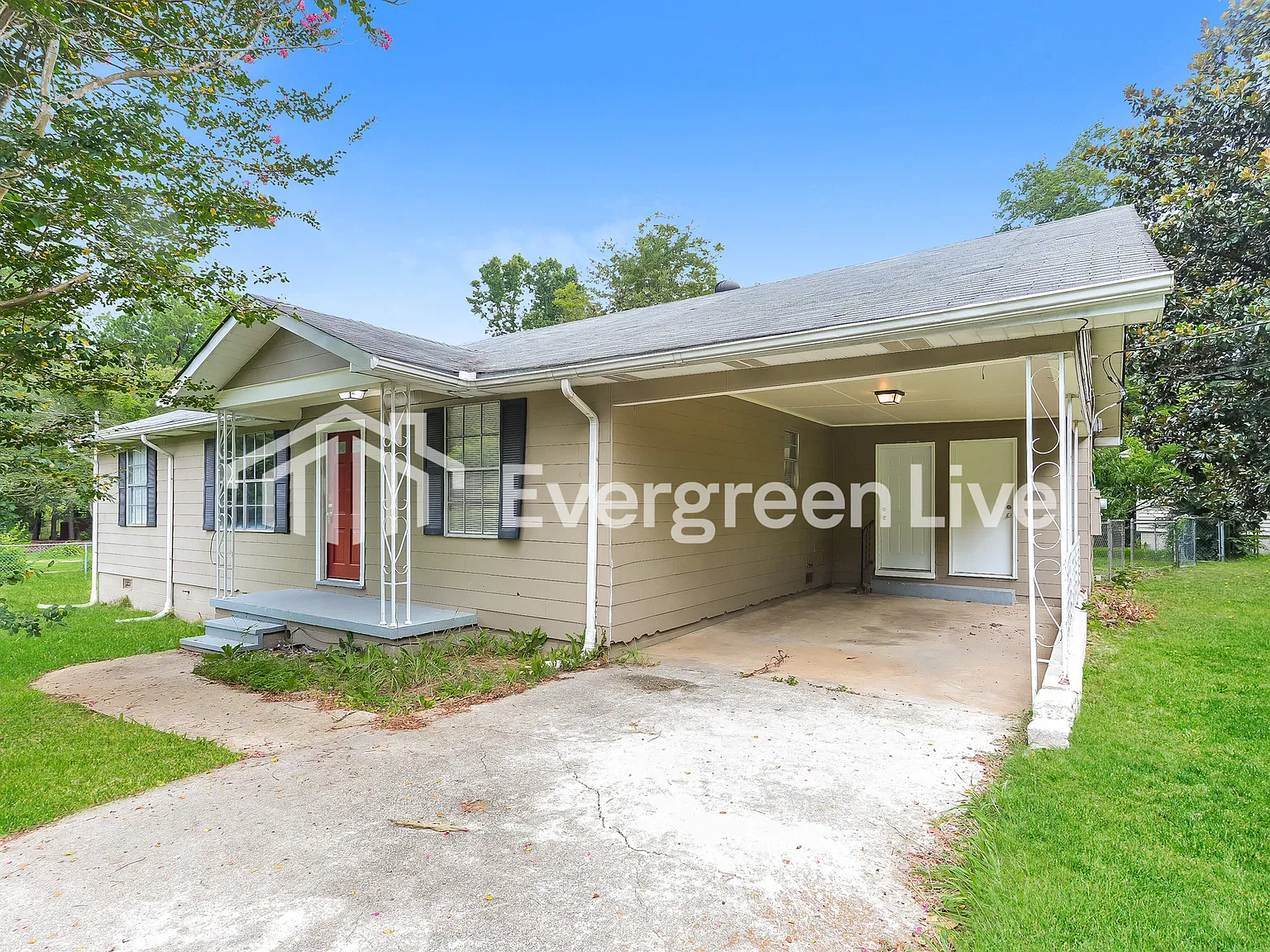3 bed, 2.0 bath, 1242 sqft, $1,095 — Photo 2