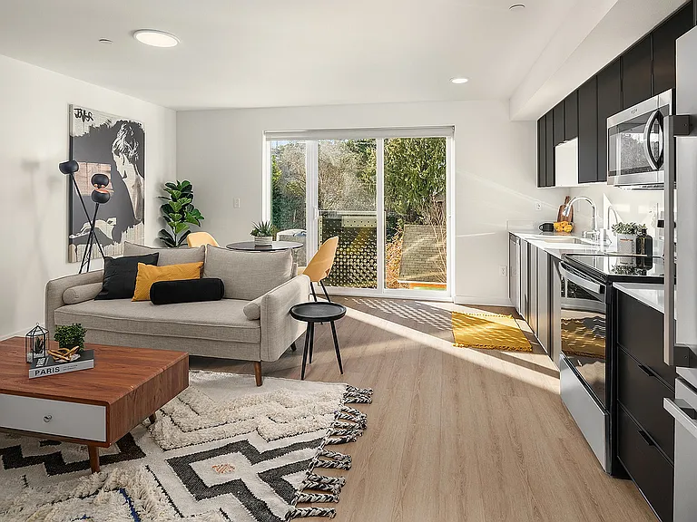 Model Unit Living Room + Kitchen