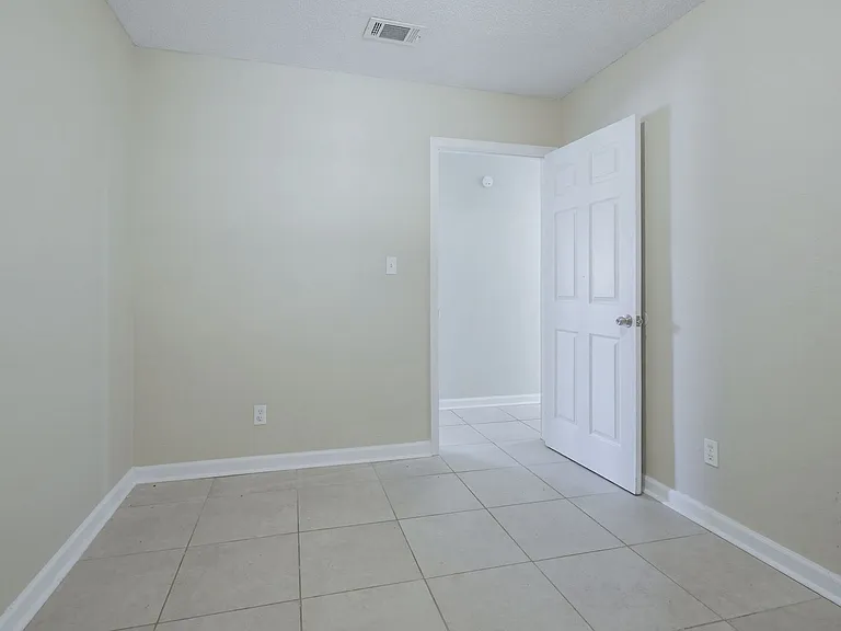 5471 Buena Vista Ave — Photo 17