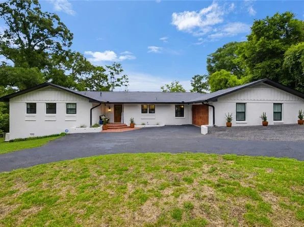 628 Chelsea Dr E, Mobile, AL 36608