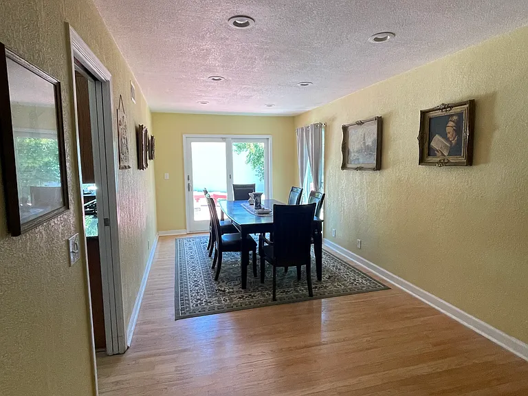 1746 Sattler Dr — Photo 8