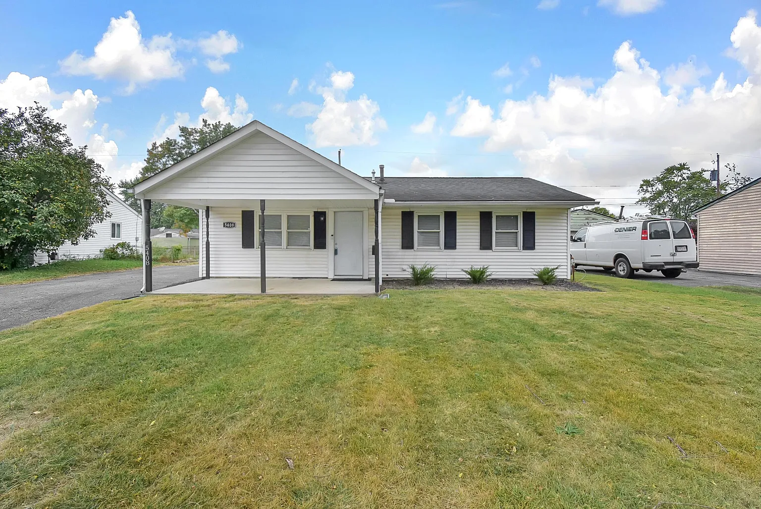 5408 Cove Ave photo 1