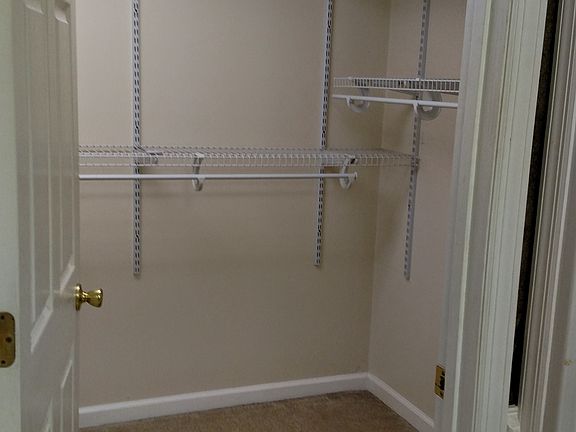 4th image of 201 Hedgewood Dr