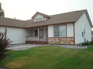 19027 E Michielli Ln, Greenacres, WA 99016