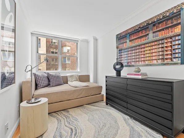 222 East 80th Street image 9 of 14