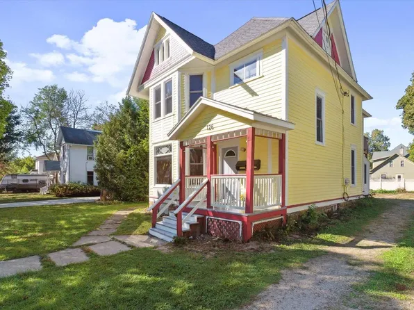 126 North Madison Street, Stoughton, WI 53589
