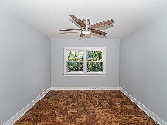5th image of 4435 W Greenleaf Ave