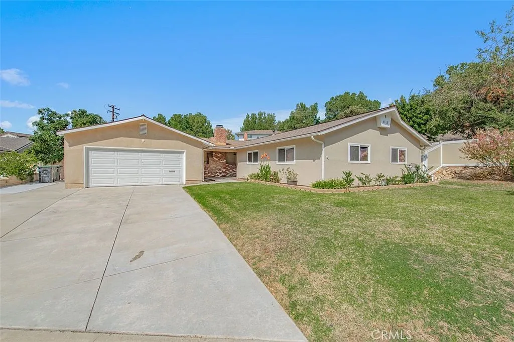 4 bed, 2944 sqft, $5,800 — Photo 2