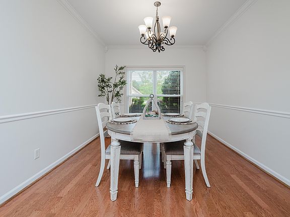 5th image of 2824 Oxmoor Glen Dr