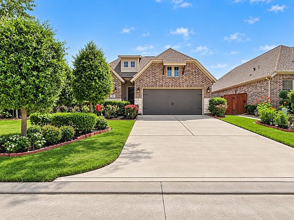 4th image of 211 Selado Creek Dr