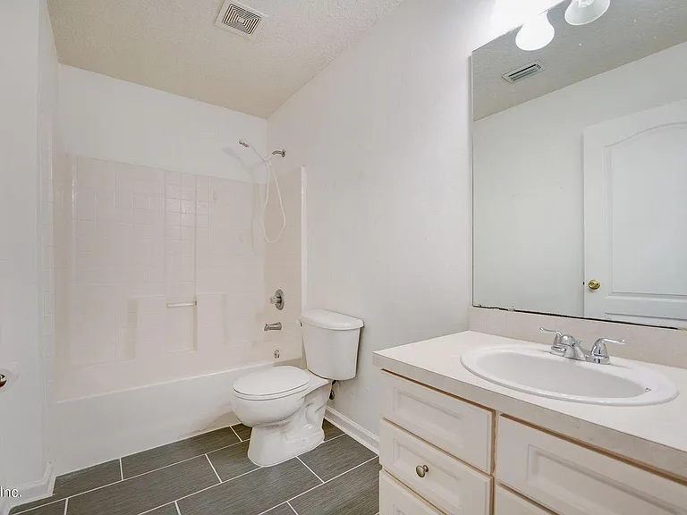 346 Van Gogh Cir — Photo 14