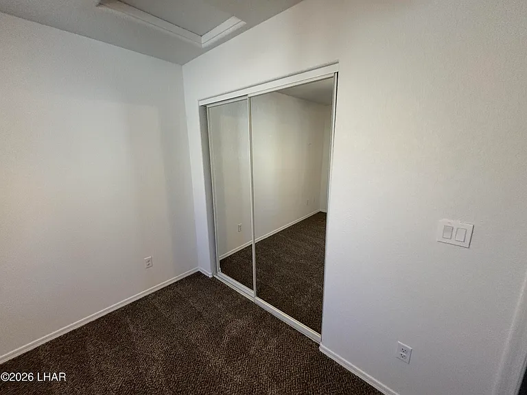 3864 N Stratford St — Photo 22