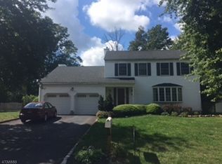 39 Ditmars Cir, Hillsborough, NJ 08844