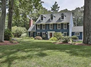 8 Old Farm Rd, Hopkinton, MA 01748