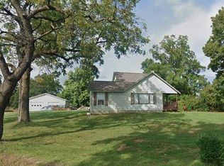 31174 64th Ave, Lawton, MI 49065