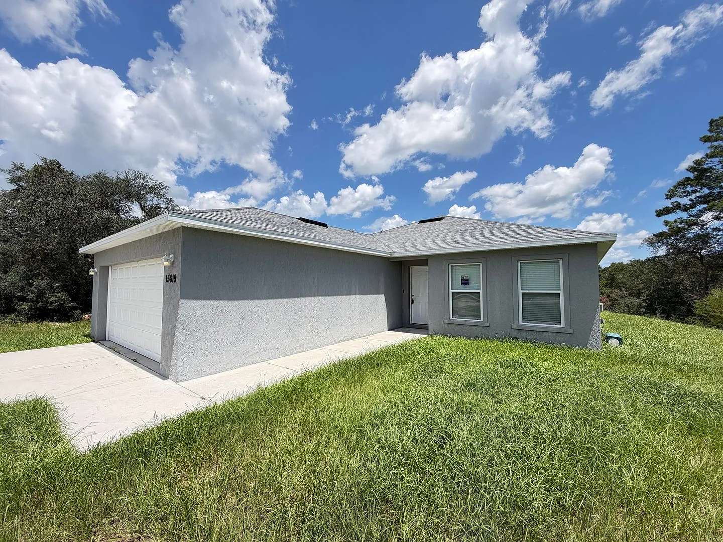 !Price Drop! Stylish Living Starts Here | Modern 3br Home In Ocala With Open-Concept Design! — Photo 2