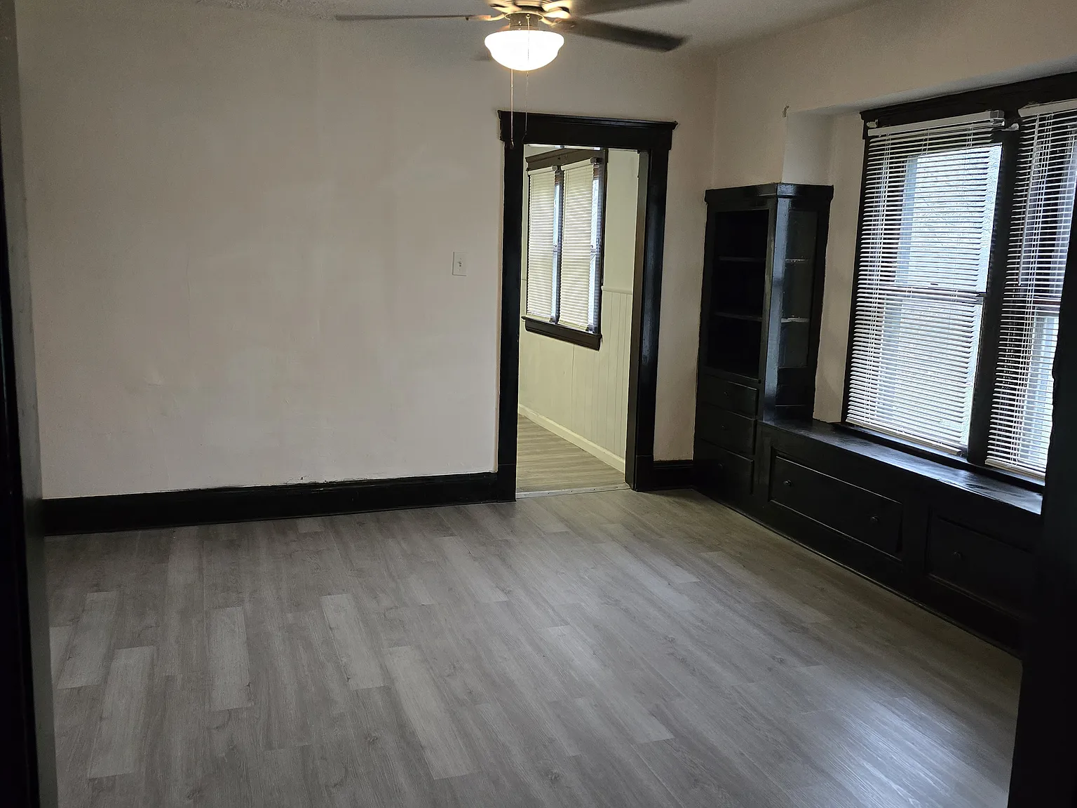 10018 Adams Ave — Photo 4