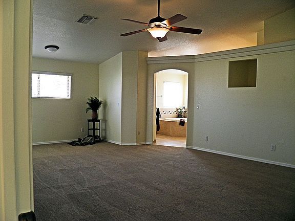 Master, new carpet and paint