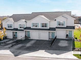 8521 Hammond St #4A, De Soto, KS 66018
