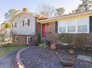 310 Northridge Rd, High Point, NC 27265