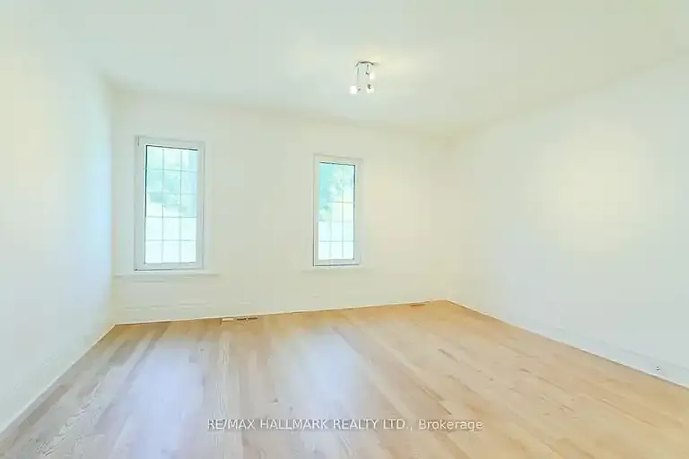 101 Pears Ave #1A — Photo 1