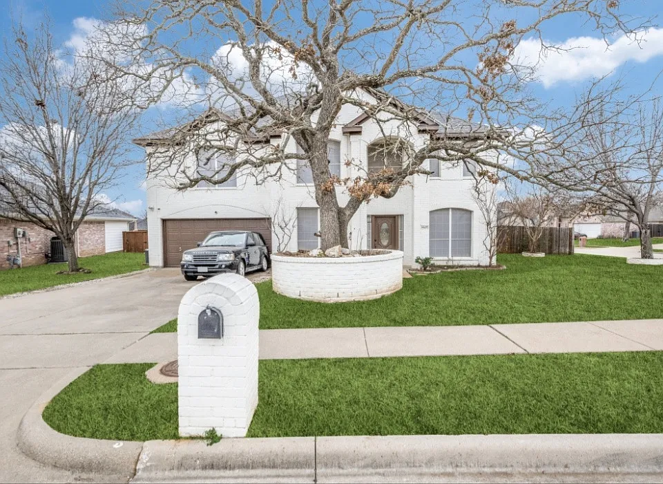1620 Falcon Dr