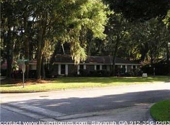 1st image of 721 Leaning Oaks Dr