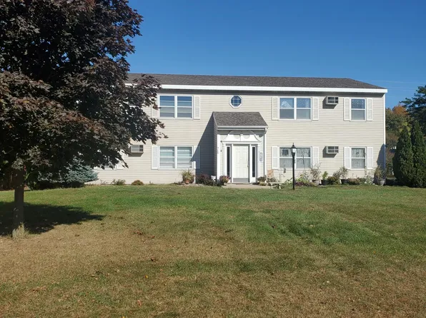 715 32nd Ct NE #3, Rochester, MN 55906