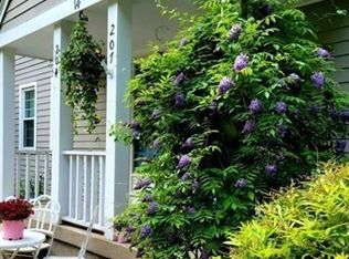 207 Twin Lakes Dr, Halifax, MA 02338