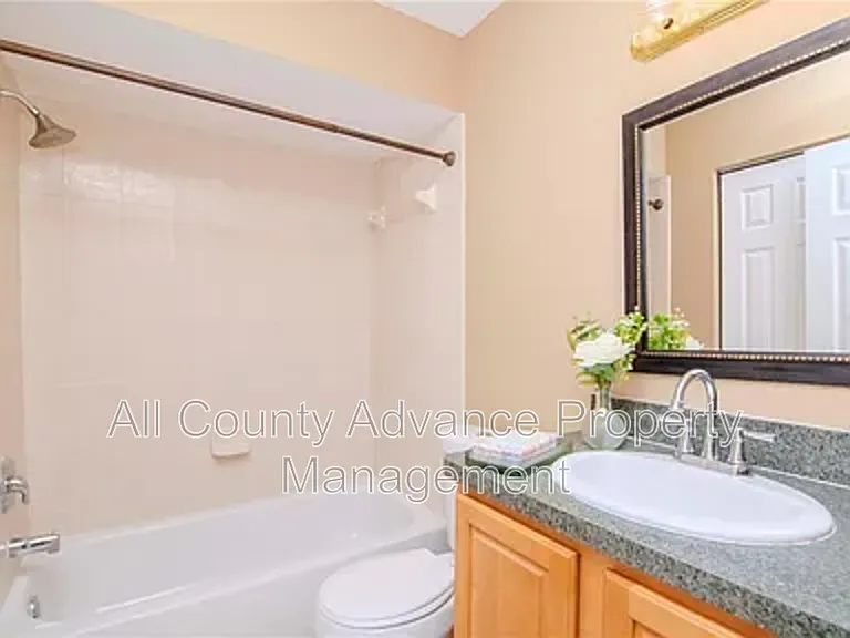 1532 Chateaux De Ville Ct — Photo 10