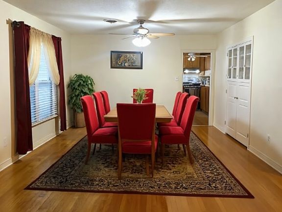 5th image of 2209 10th St