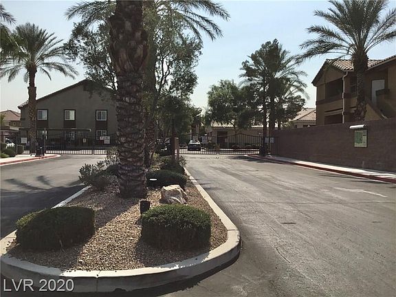 2nd image of 3921 Sweet Pine St Unit 103