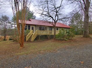 94 Happy Valley Ln, Morganton, GA 30560