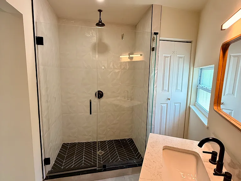 1332 NE 5th Ave #1 — Photo 24