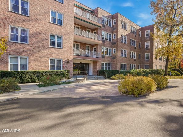 2 Putnam Hill #4-D, Greenwich, CT 06830