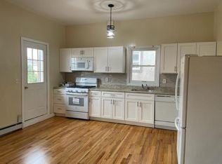 66 E Walnut St, Long Beach, NY 11561