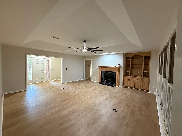 107 Mulberry Ct — Photo 9