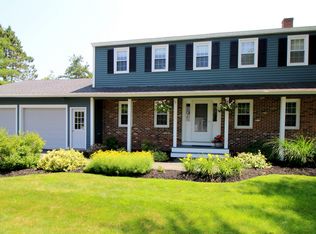 6 Brenda Cir, Saco, ME 04072