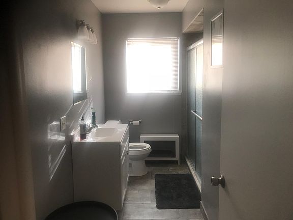 4th image of 18910 Martin Dr