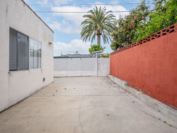 1329 Linden Ave