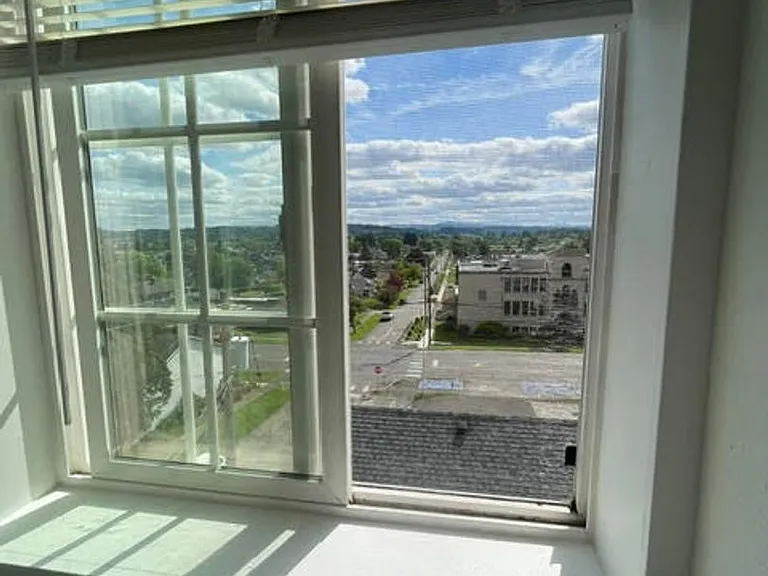 435 -Keystone Apartments — Photo 38