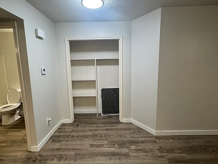 301 Butler Ave #10 — Photo 5